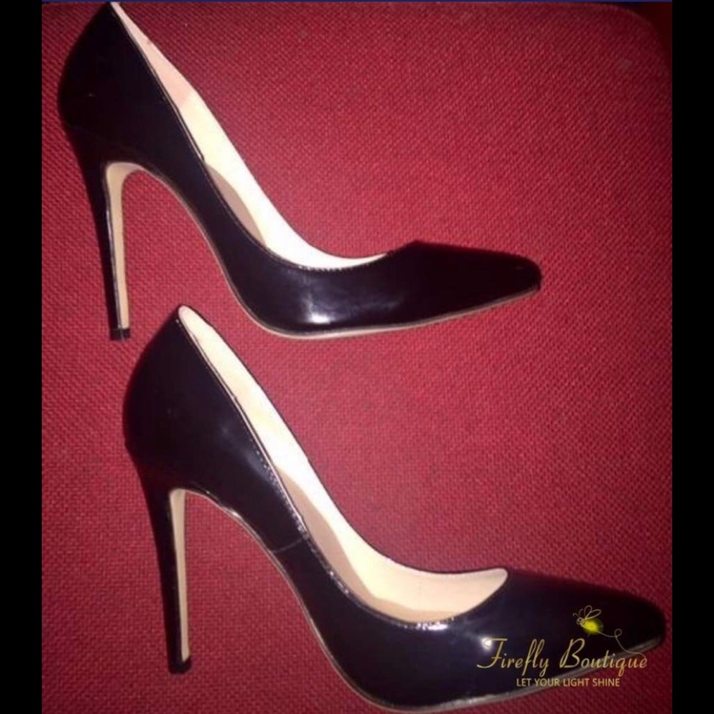 Last pair🖤Sexy🖤 vegan Black patent leather pumps